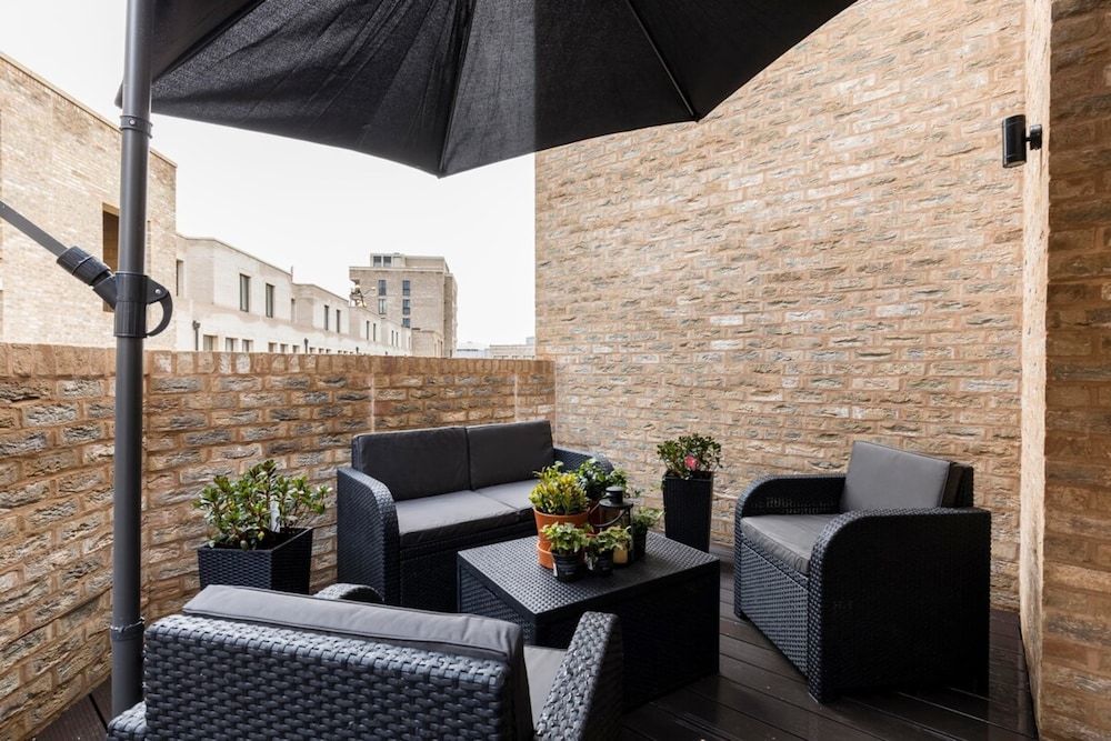 Modern & Designed 2 bed Penthouse Apt Sleeps Five Apartment (2 Bedrooms) 18