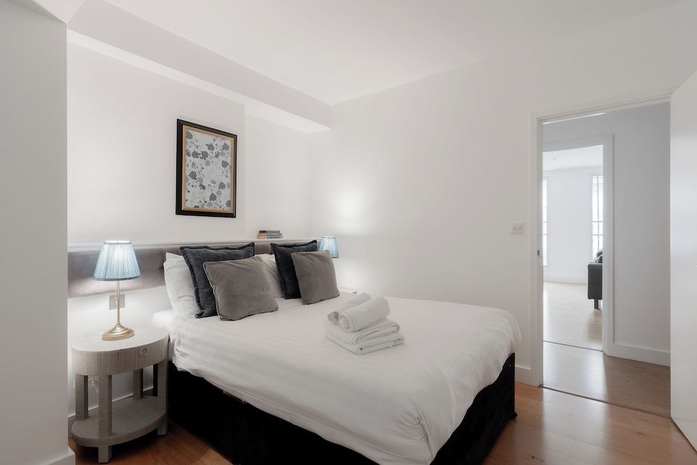 Covent Garden by Excel Apartments Deluxe Apartment 4