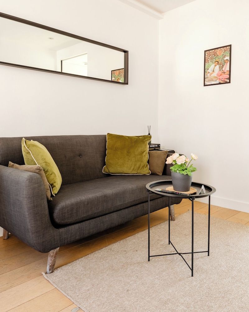 Soho by Excel Apartments Design Apartment 21