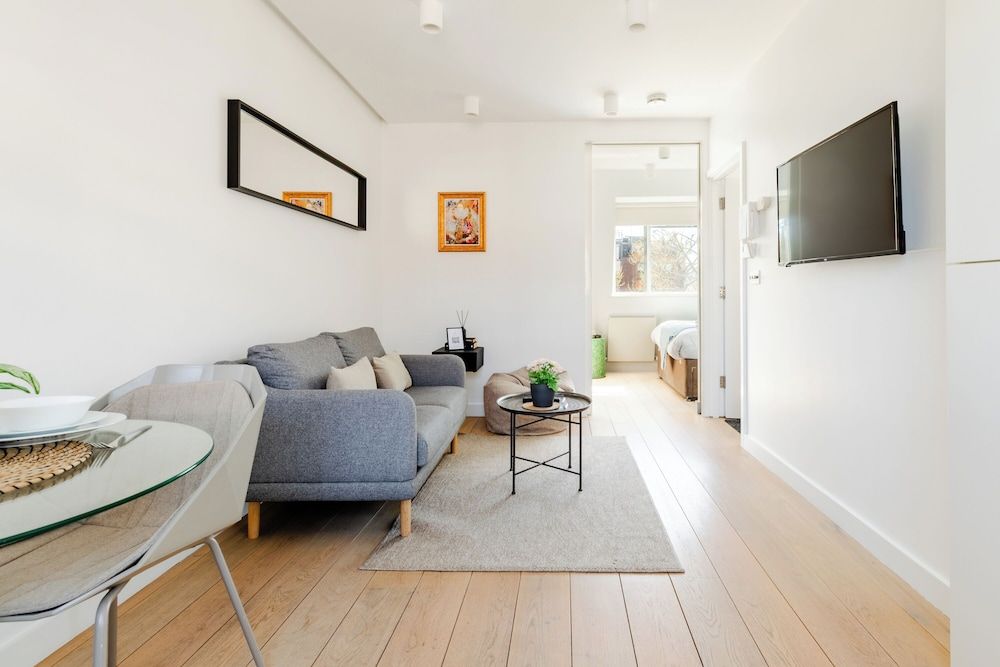 Soho by Excel Apartments Design Apartment 27