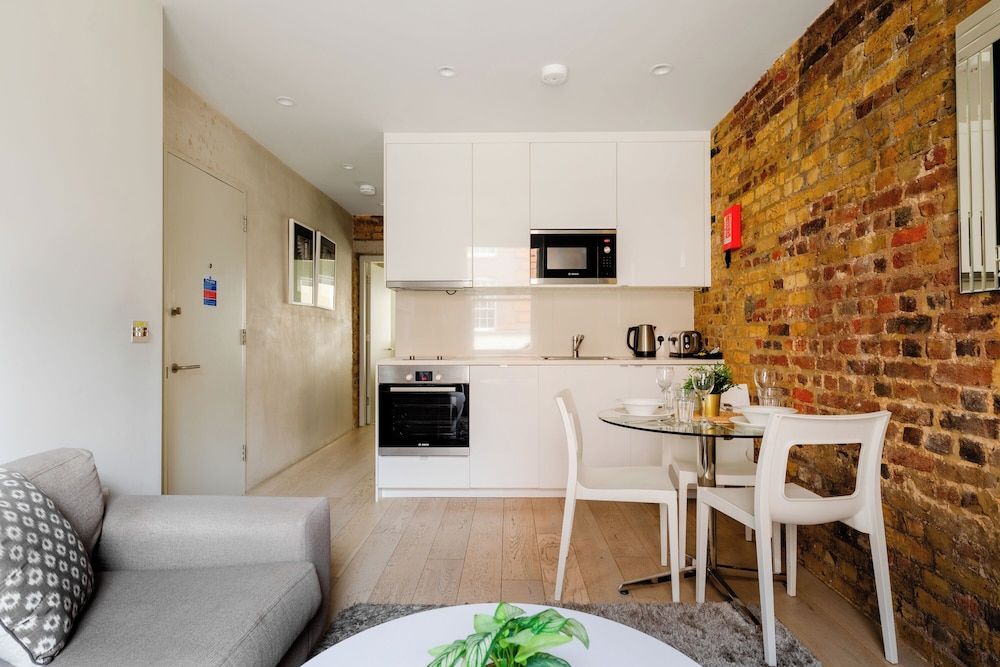 undefined Holborn by Excel Apartments 10