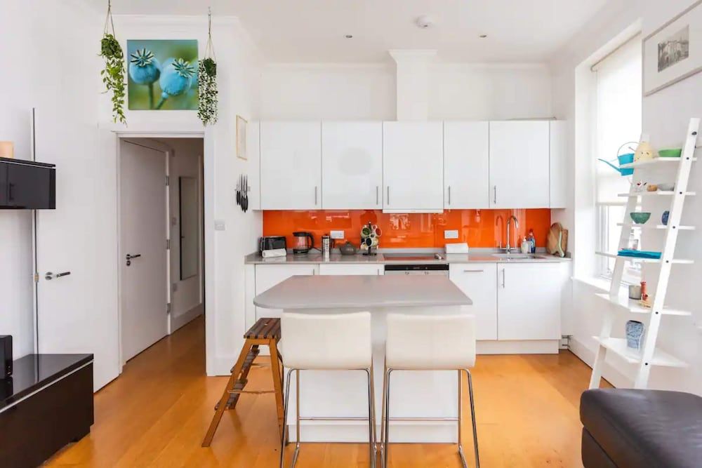 undefined Homely 1 Bedroom Apartment in the Heart of Vibrant Camden 10
