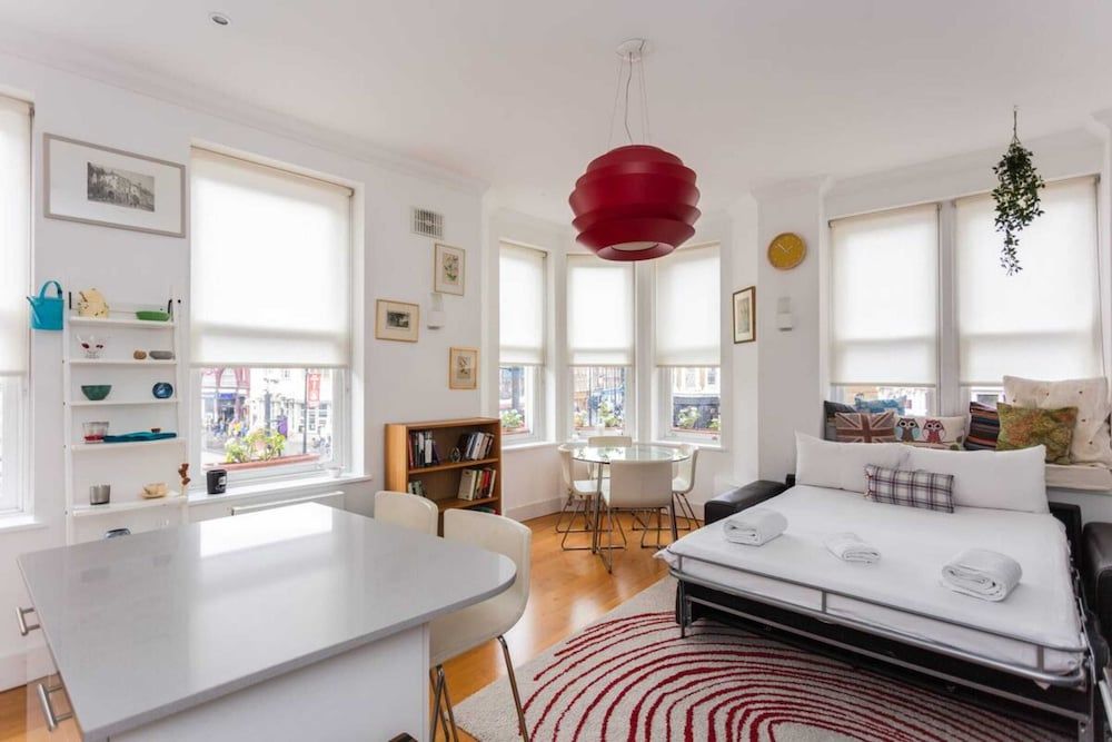 undefined Homely 1 Bedroom Apartment in the Heart of Vibrant Camden