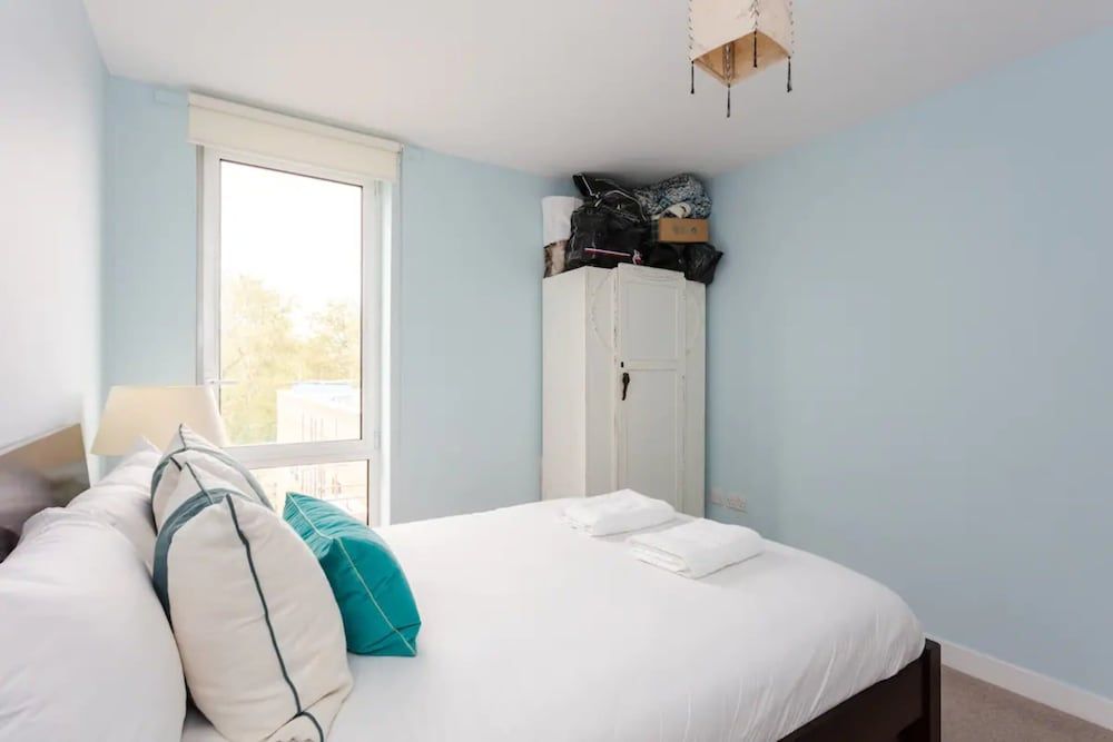 undefined Eclectic 2 Bedroom Apartment in Shoreditch With a Balcony 8