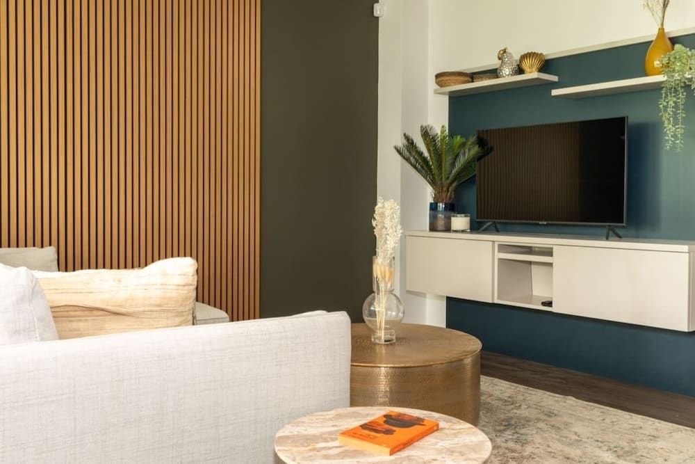 undefined The Aurora's Nest - Lovely 3bdr With Balcony and Study Room 9