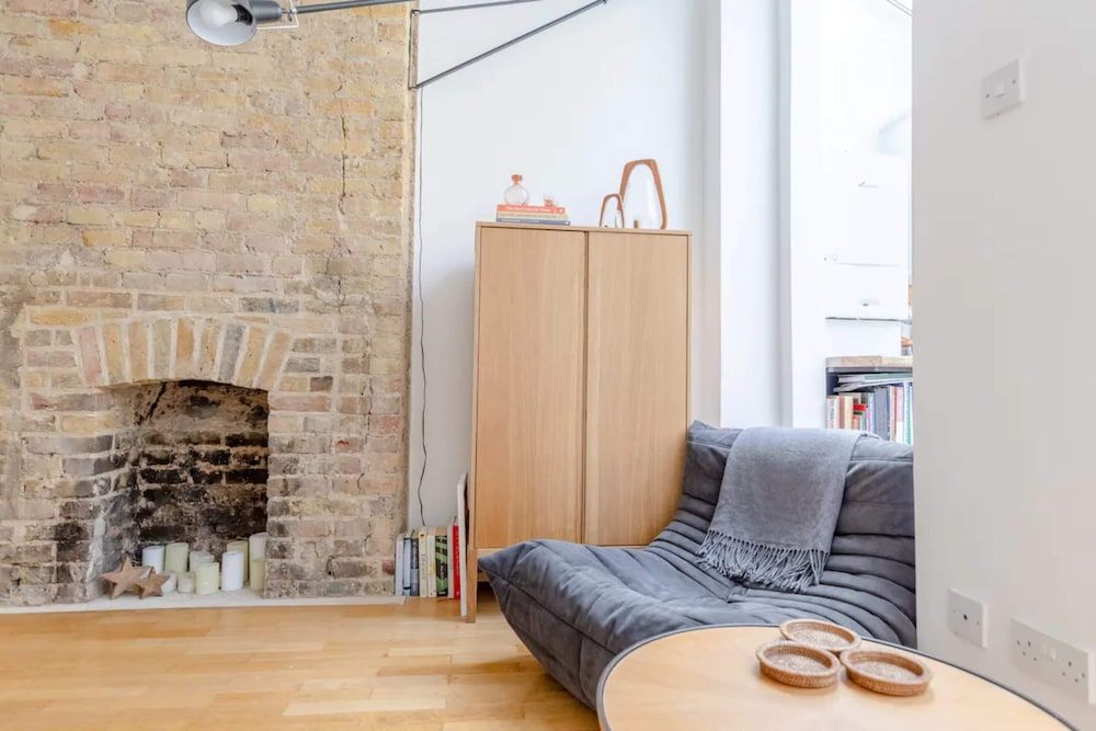 undefined Cosy 1 Bedroom Apartment in West Kensington 2