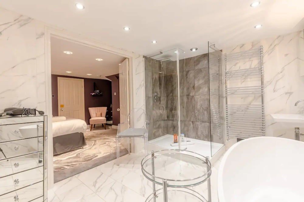 undefined Swanky Apartment in Bethnal Green With Garden 4