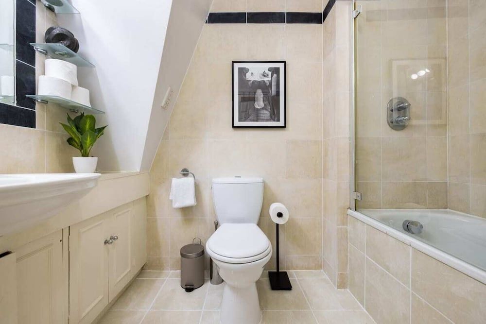 The St Johns Wood Classic - Snazzy 2bdr Flat Apartment (3 Bedrooms) 4