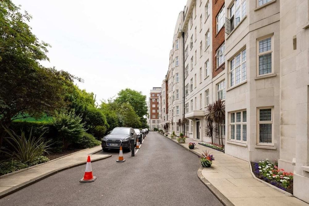 undefined The St Johns Wood Classic - Snazzy 2bdr Flat 4