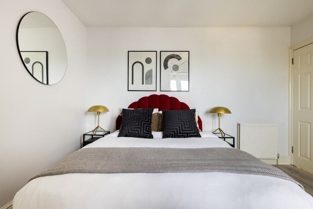 The St Johns Wood Classic - Snazzy 2bdr Flat Apartment (3 Bedrooms) 3