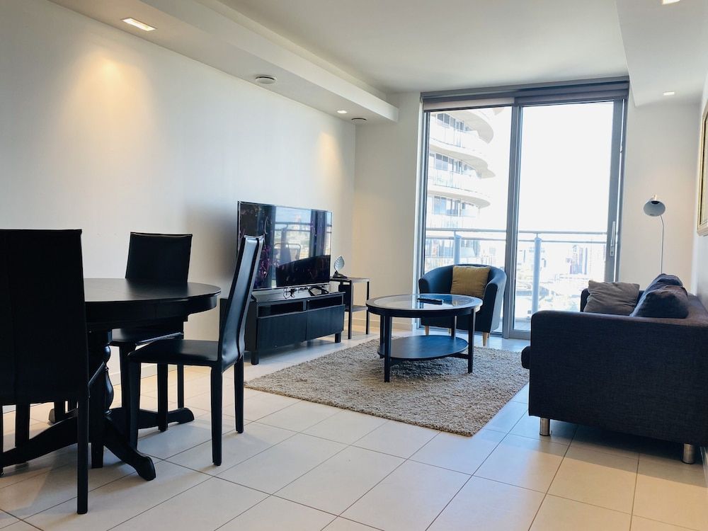 undefined Charming 1-bed Apartment in London 6