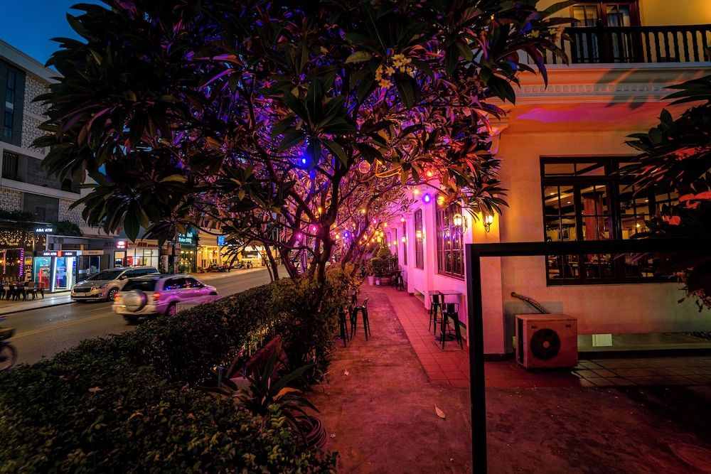 undefined Royal Crown Hotel & Spa 9