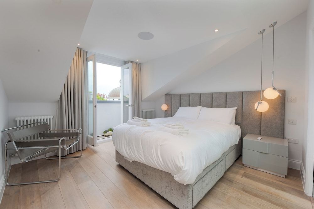 undefined Maida Vale Elegance