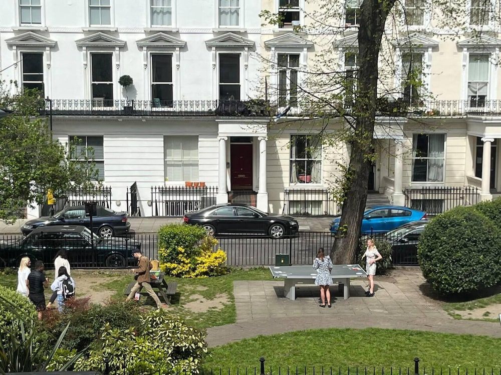 2-4 Bedroom 2 Roof Terraces Prime Notting Hill Apartment 8