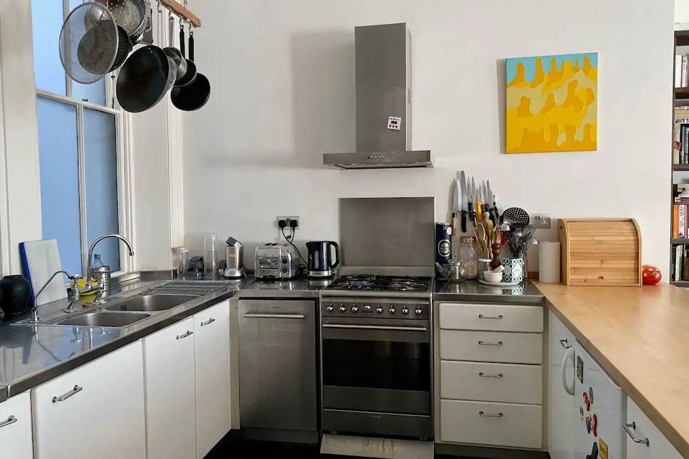 undefined Spacious 2 Bedroom Flat in Central London 6