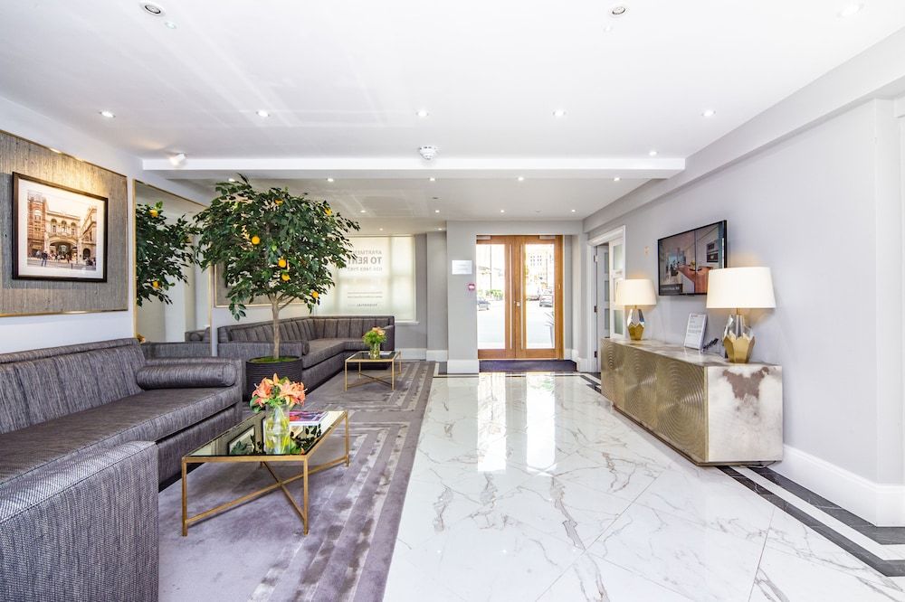 undefined Hill Street Mayfair Apartments