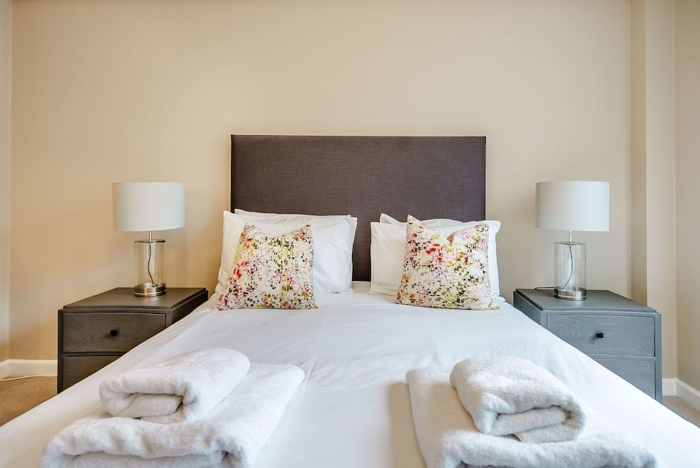 undefined Hill Street Mayfair Apartments 5