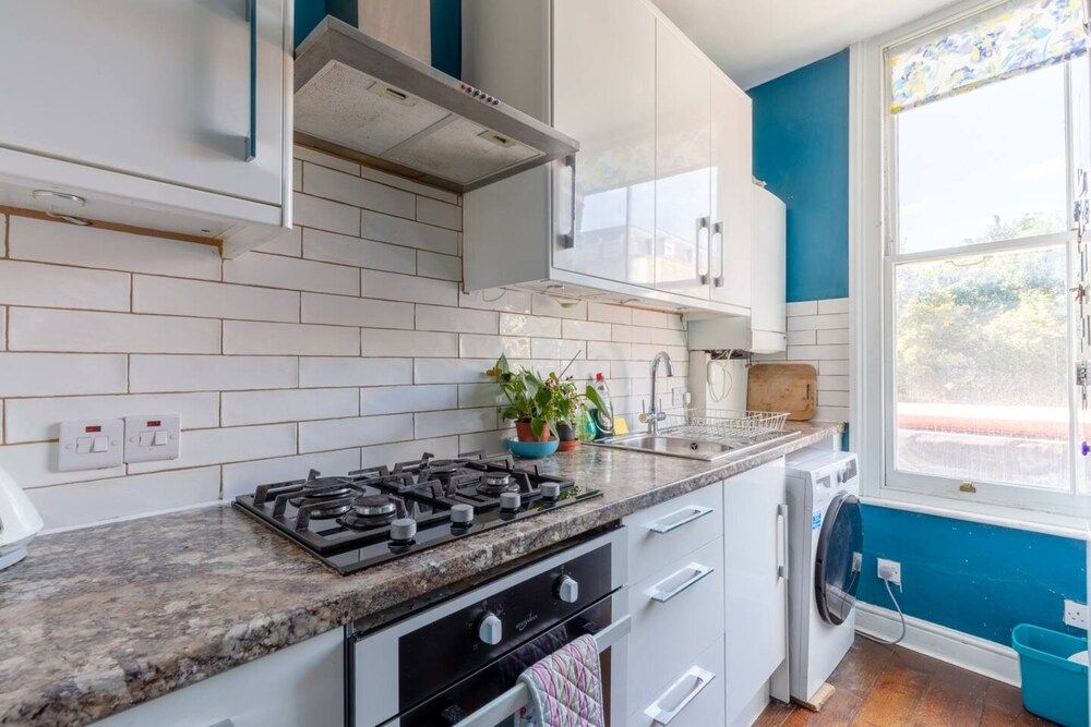 undefined Cheerful 1 Bedroom Flat in the Heart of North London 7