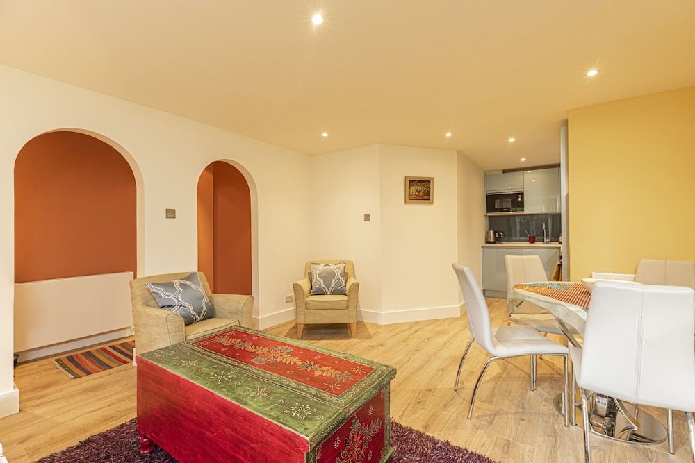 JOIVY Stylish 2 Bed Flat In Notting Hill Apartment, 2 Bedrooms 14