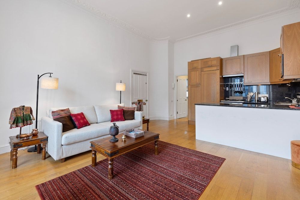 JOIVY Elegant 1-Bed Flat In Bayswater Apartment, 1 Bedroom 9