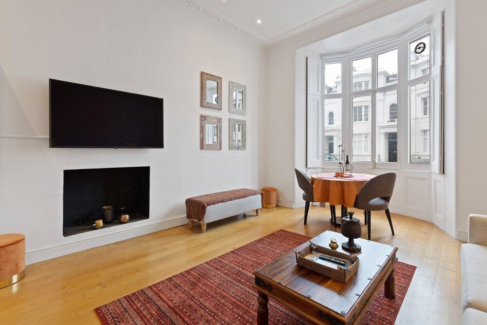 JOIVY Elegant 1-Bed Flat In Bayswater Apartment, 1 Bedroom 14