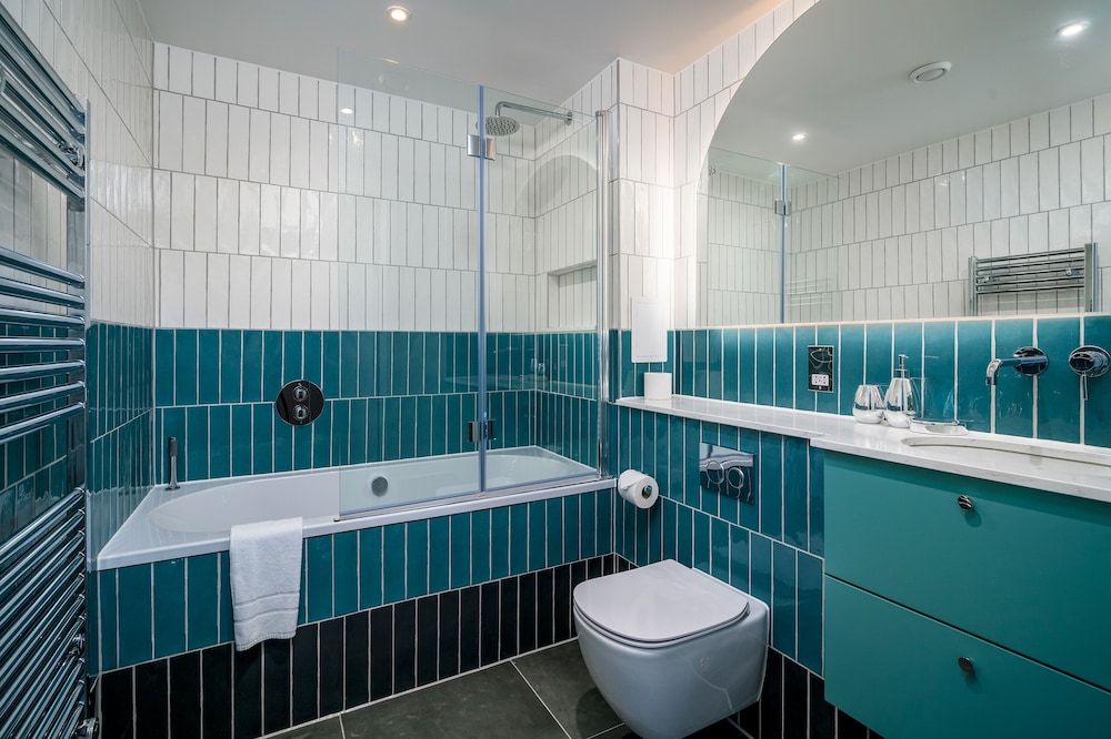 JOIVY Spectacular 3-Bed Flat Near Holland Park Apartment, 3 Bedrooms 21