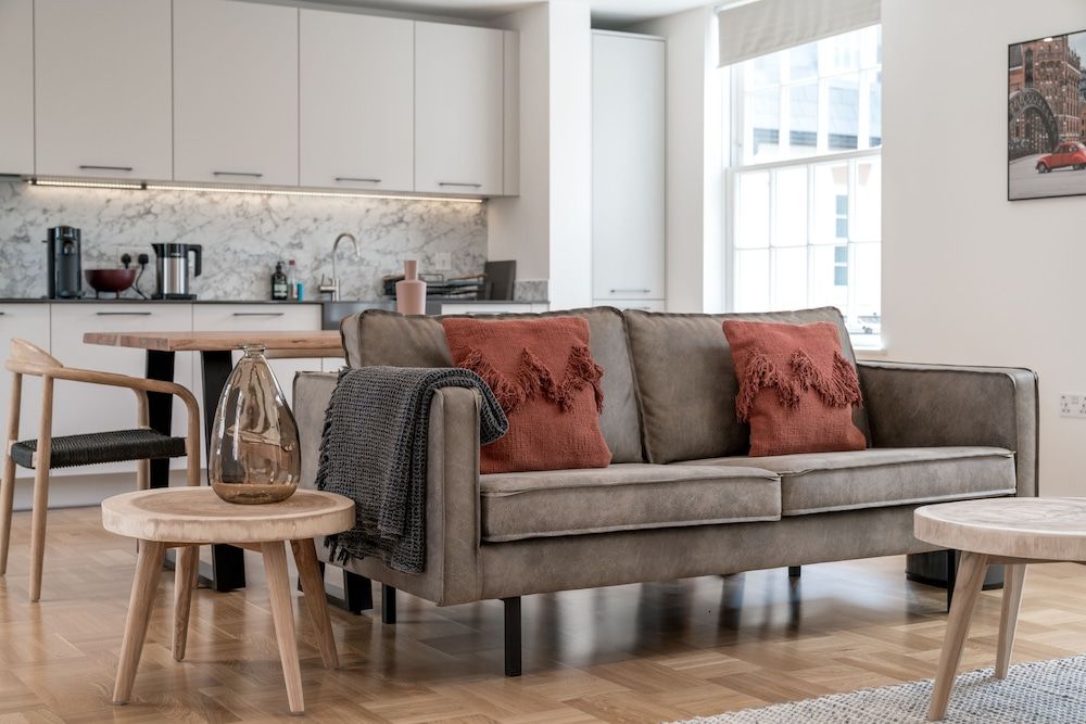 JOIVY Spectacular 3-Bed Flat Near Holland Park Apartment, 3 Bedrooms 24