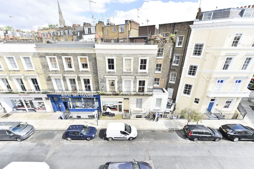 undefined JOIVY Elegant 3 Bed Apt With Rooftop Terrace In Pimlico 2