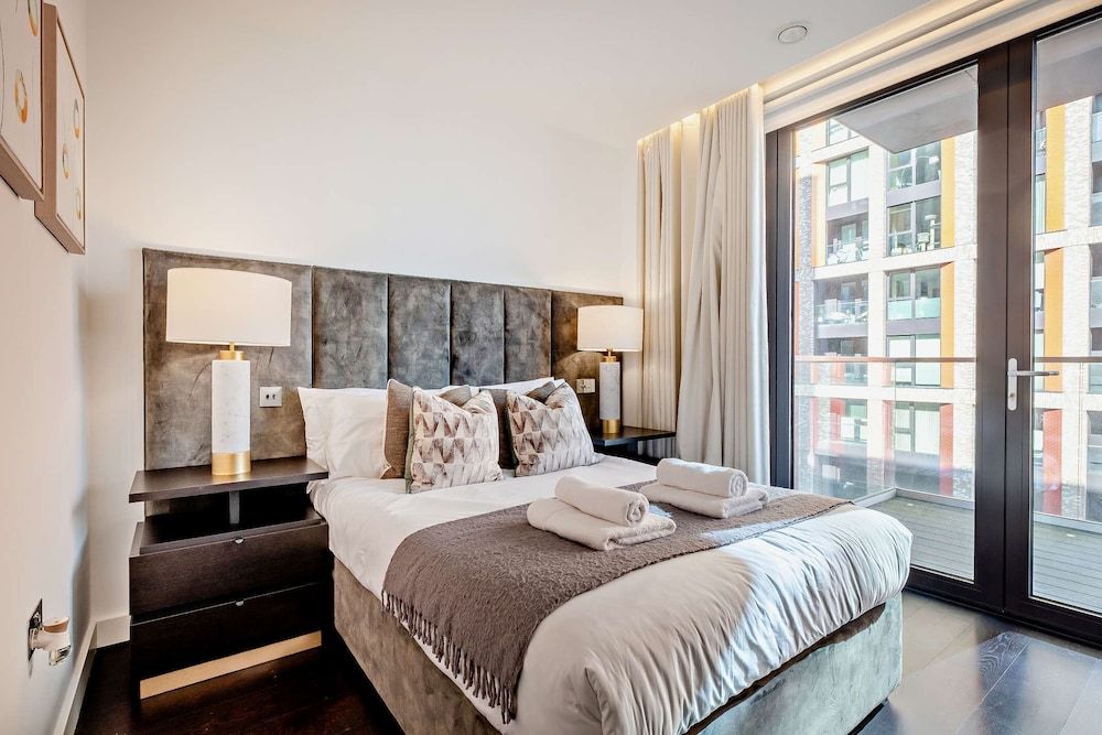 Thornes House Apartments Premium Apartment