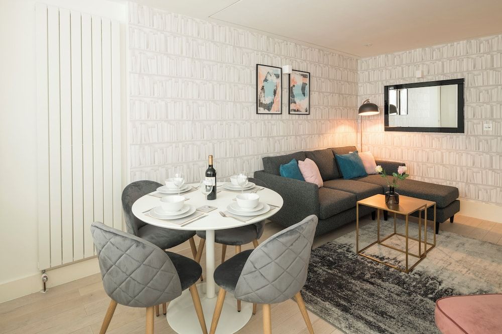 Fitzrovia by Viridian Apartments Apartment, 2 Bedrooms 26