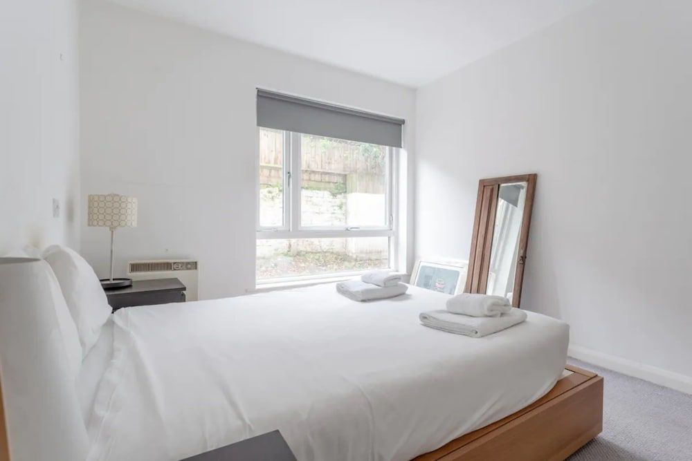 undefined Spacious 1 Bed Apartment Near Shoreditch Park 9