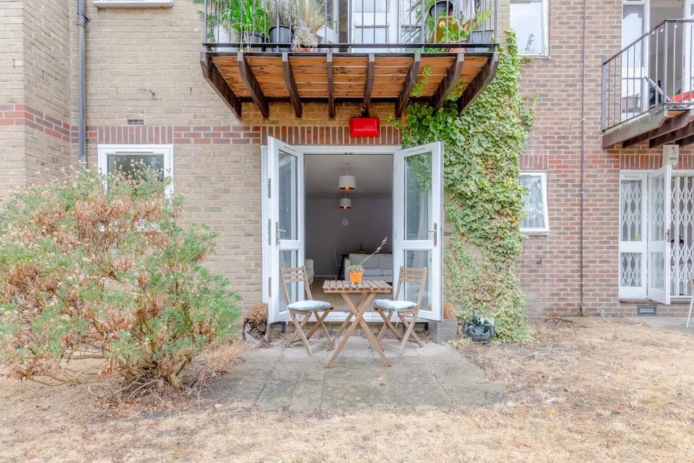 undefined Spacious 1 Bedroom Apartment in Bermondsey 10