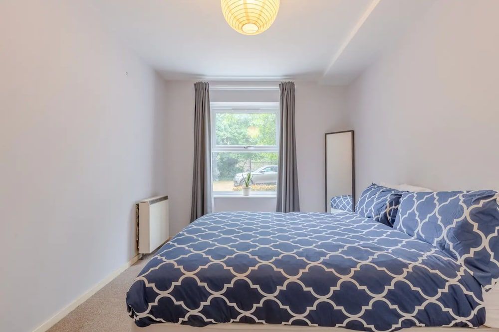 undefined Spacious 1 Bedroom Apartment in Bermondsey 3