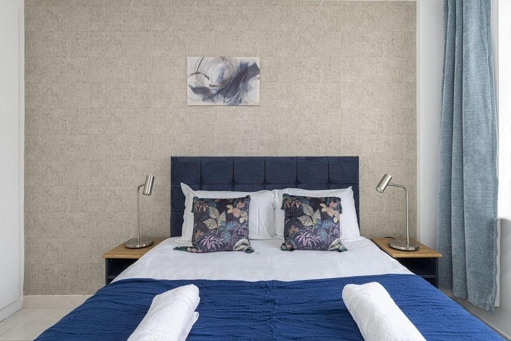 undefined Marble Arch Apartments 5