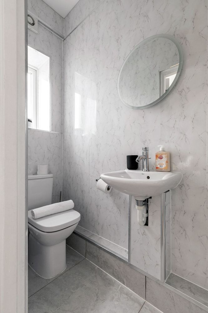 Marble Arch Apartments Family Apartment, Ensuite, City View 14