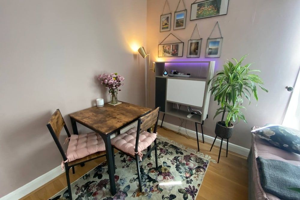 undefined Cosy and Stylish 1 Bedroom in Pimlico 7