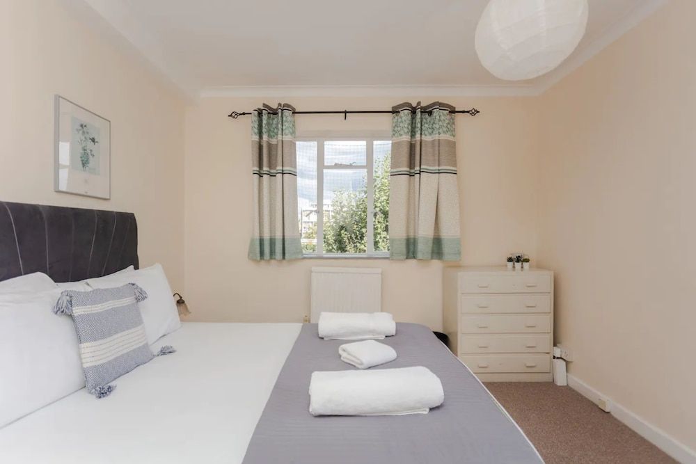 undefined Spacious 2 Bedroom Apartment Near Hampstead Heath 5