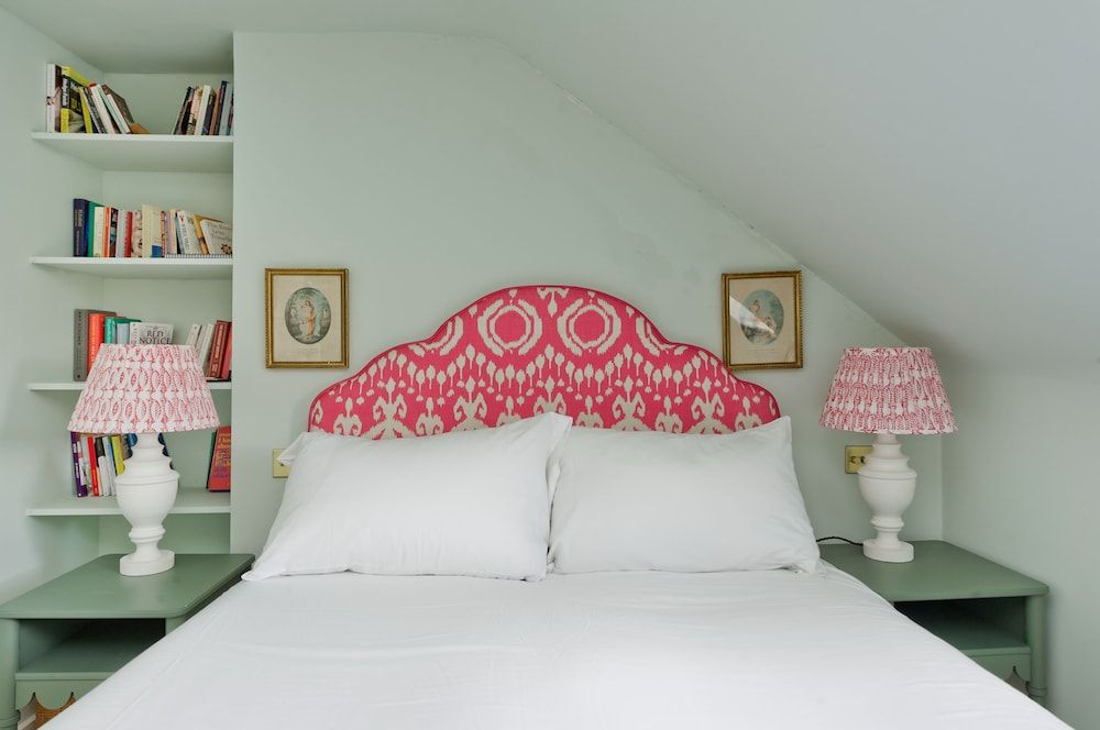 undefined Delightful Apartment in Brackenbury Village Near Hammersmith by UnderTheDoormat 5