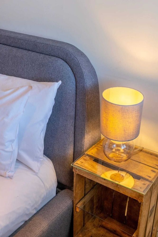 undefined Stylish 1 Bedroom Apartment in Affluent Fulham 9