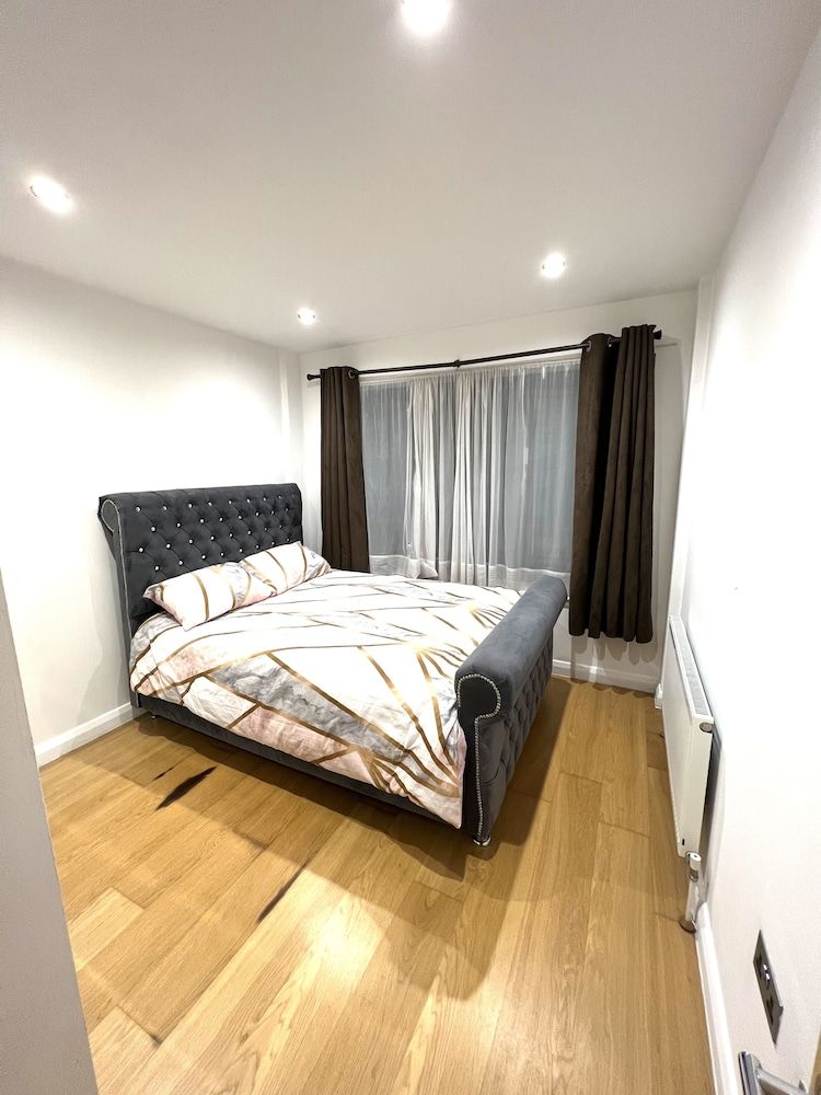 undefined Charming 1-bed Apartment in London 2