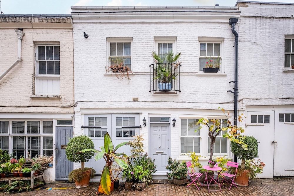undefined Quiet 2 Bed 2 Bath Mews House South Kensington 8