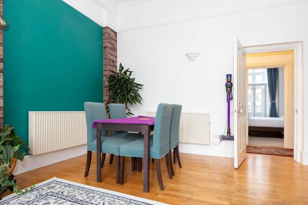 Central 2 Bedroom Apartment Near Old Street Basic Apartment, Multiple Beds 20
