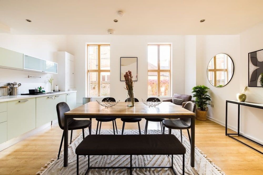 undefined The Clapham - Captivating 2bdr With Garden & Parking 8