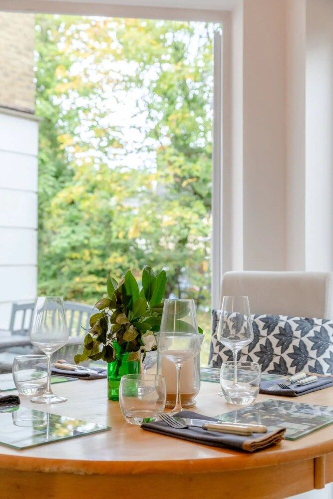 undefined Spacious 2 Bedroom Flat in Wandsworth 9