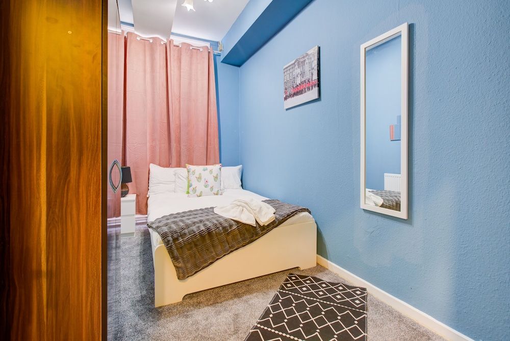 undefined Inviting 2-bed Budget Apartments in Central London 3