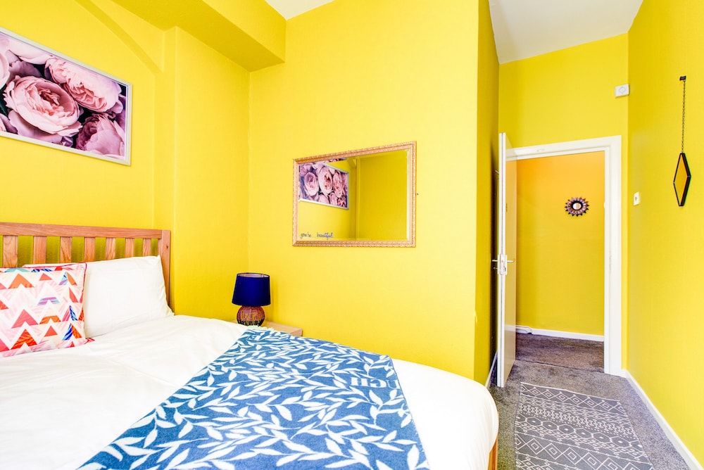 undefined Inviting 2-bed Budget Apartments in Central London 2