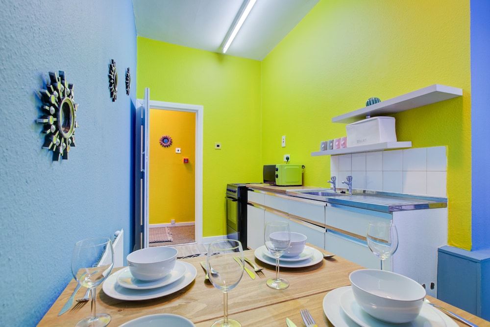 undefined Inviting 2-bed Budget Apartments in Central London