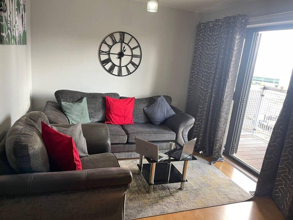 undefined Remo Apartment Near Canary Wharf & 02 8