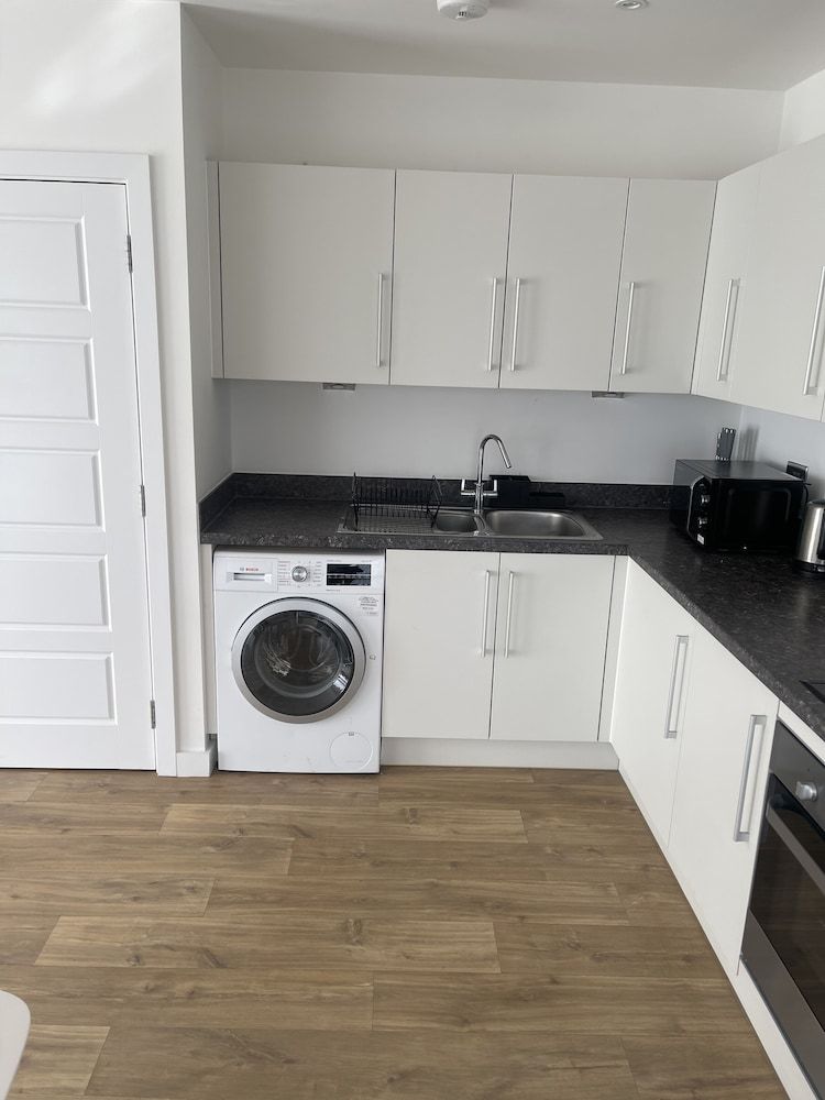 undefined Beautiful 2-bed Apartment in London 5