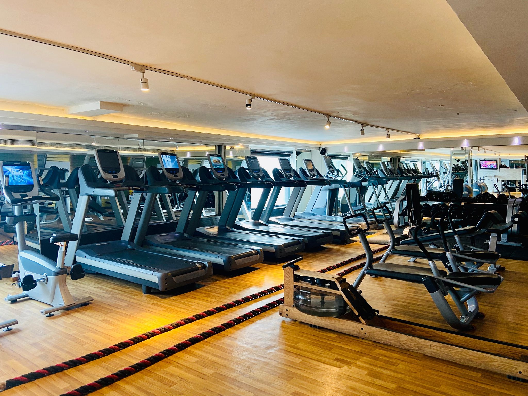 undefined The Landmark Hotel 4